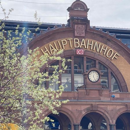 Eiwelhome - Stilvoll, Urban-Ruhig Schlafen, Bahnhofsnah, Balkon Erfurt Dış mekan fotoğraf
